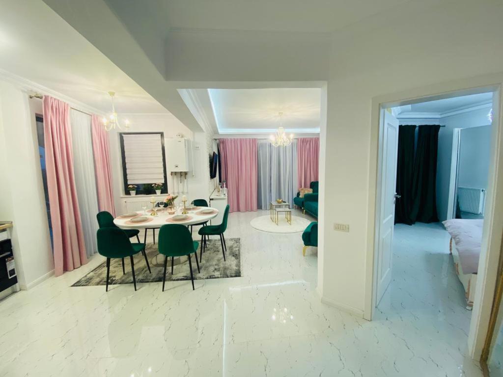 Grazzia Deluxe Apartments Navodari Exterior photo